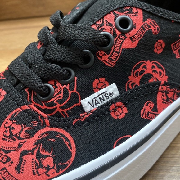 VANS AUTHENTIC BRAND 🔥 NEW - Picture 5 of 8